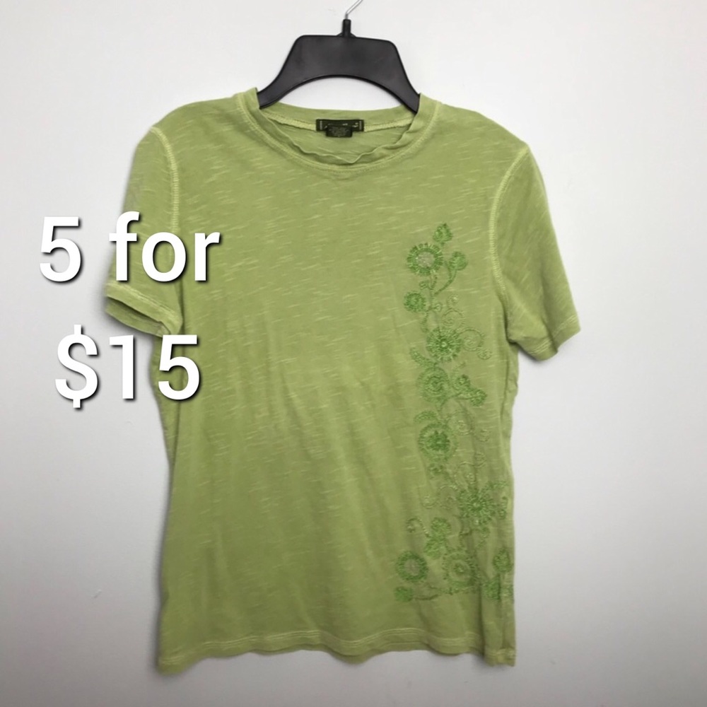 Eddie Bauer T- Shirt. Size S
